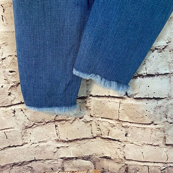 Kensie Women's Blue High Rise Skinny Lightly Distressed Jeans Size 8/29 - Picture 8 of 8